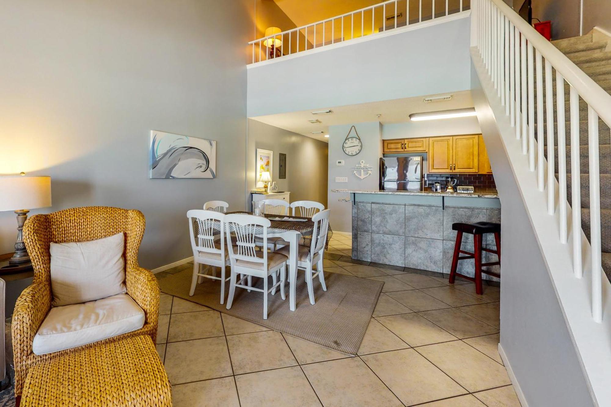 Crystal Sands II Destin Room photo